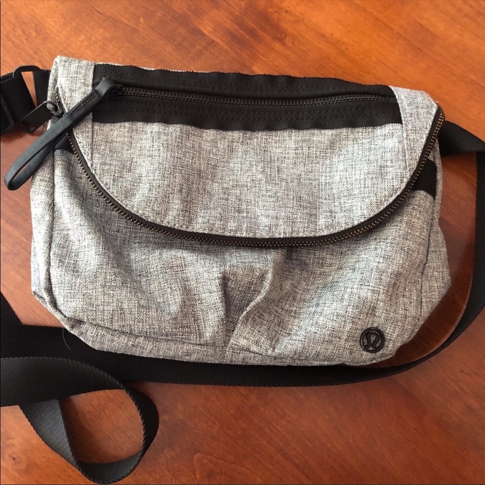 Lululemon Festival Bag Gray